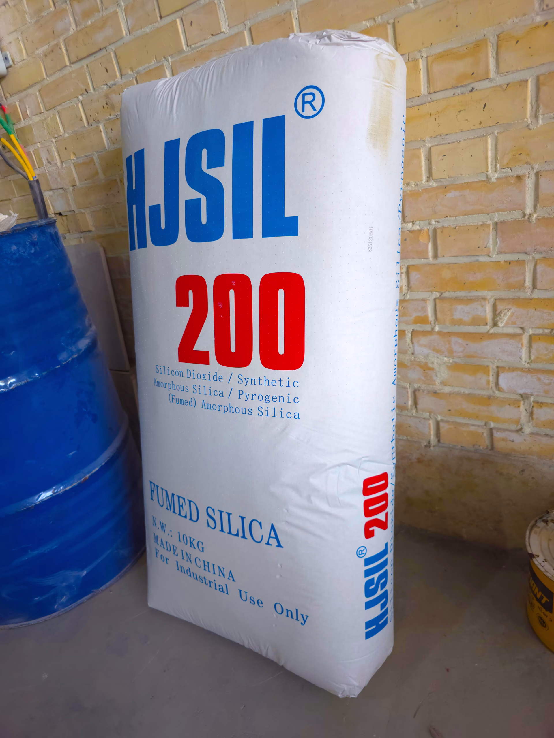 اروزیل (سیلیکافومد) HJSIL 200 3 سیلیکا فوم HJSIL